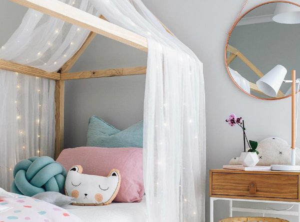 Amazing Dossel Beds For Kids Bedroom You’ll Love ➤ Discover the season's newest designs and inspirations for your kids. Visit us at kidsbedroomideas.eu #KidsBedroomIdeas #KidsBedrooms #KidsBedroomDesigns @KidsBedroomBlog