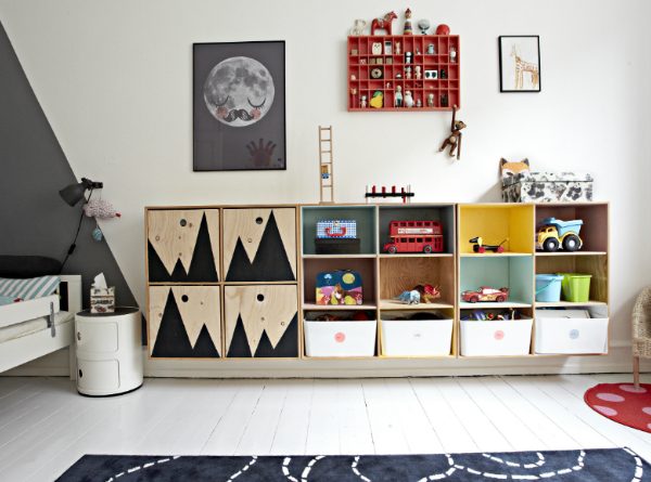 Kids Bedroom Ideas: Unique Storage Solutions To Inspire You ➤ Discover the season's newest designs and inspirations for your kids. Visit us at www.kidsbedroomideas.eu #KidsBedroomIdeas #KidsBedrooms #KidsBedroomDesigns @KidsBedroomBlog